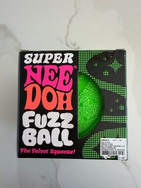 Super JUMBO  NeeDoh Fuzz Ball - Neon Green